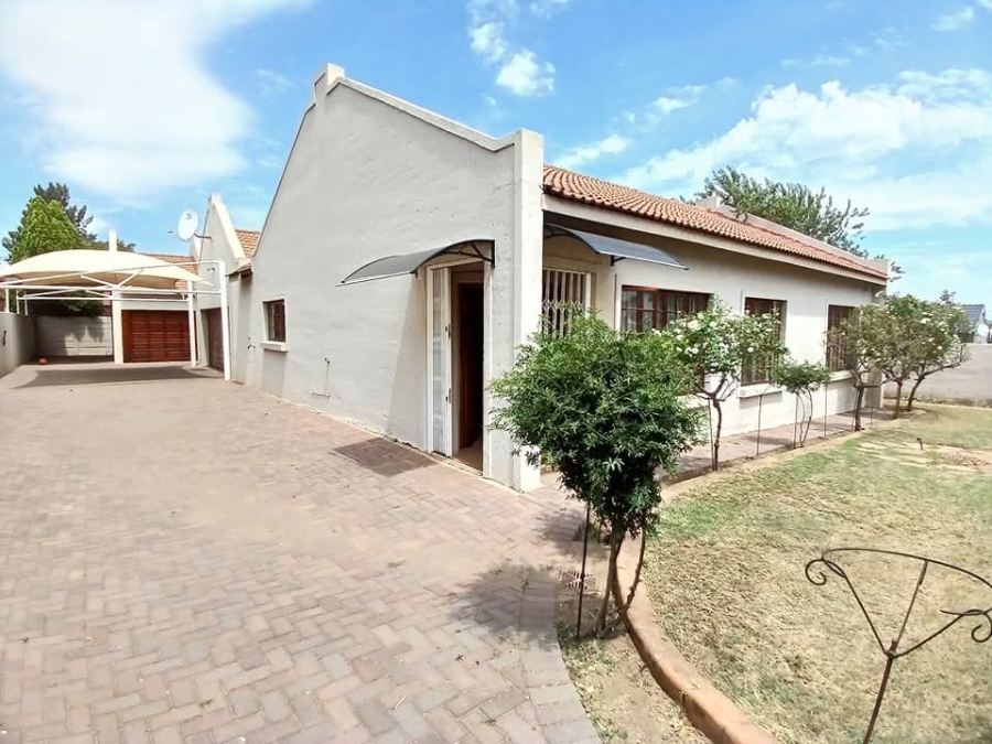 To Let 3 Bedroom Property for Rent in Sasolburg Ext 10 Free State